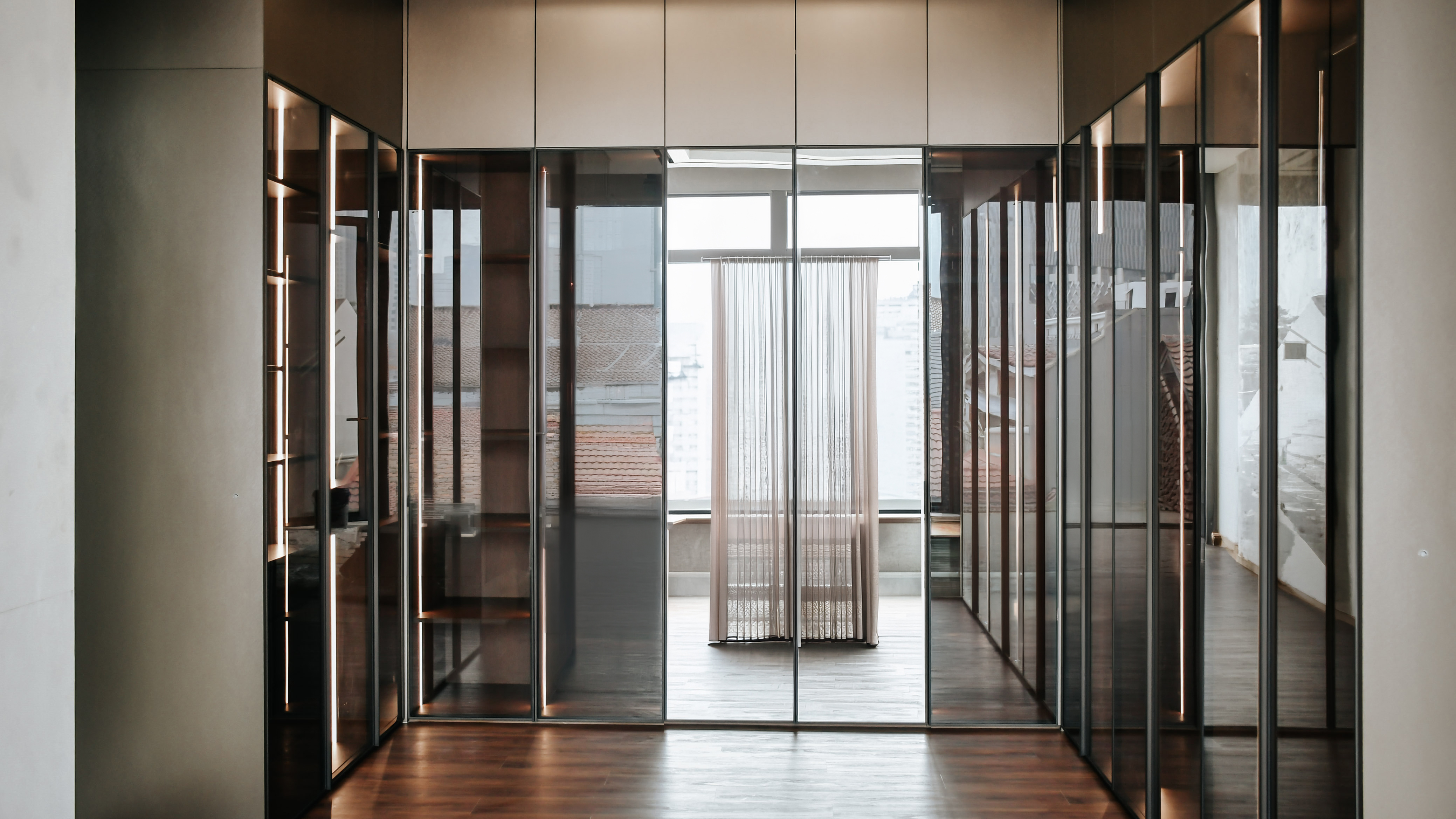 Walk In Closet Jakarta